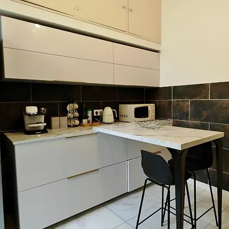 Daire T5 Tout A Pied Ajaccio (Corsica)